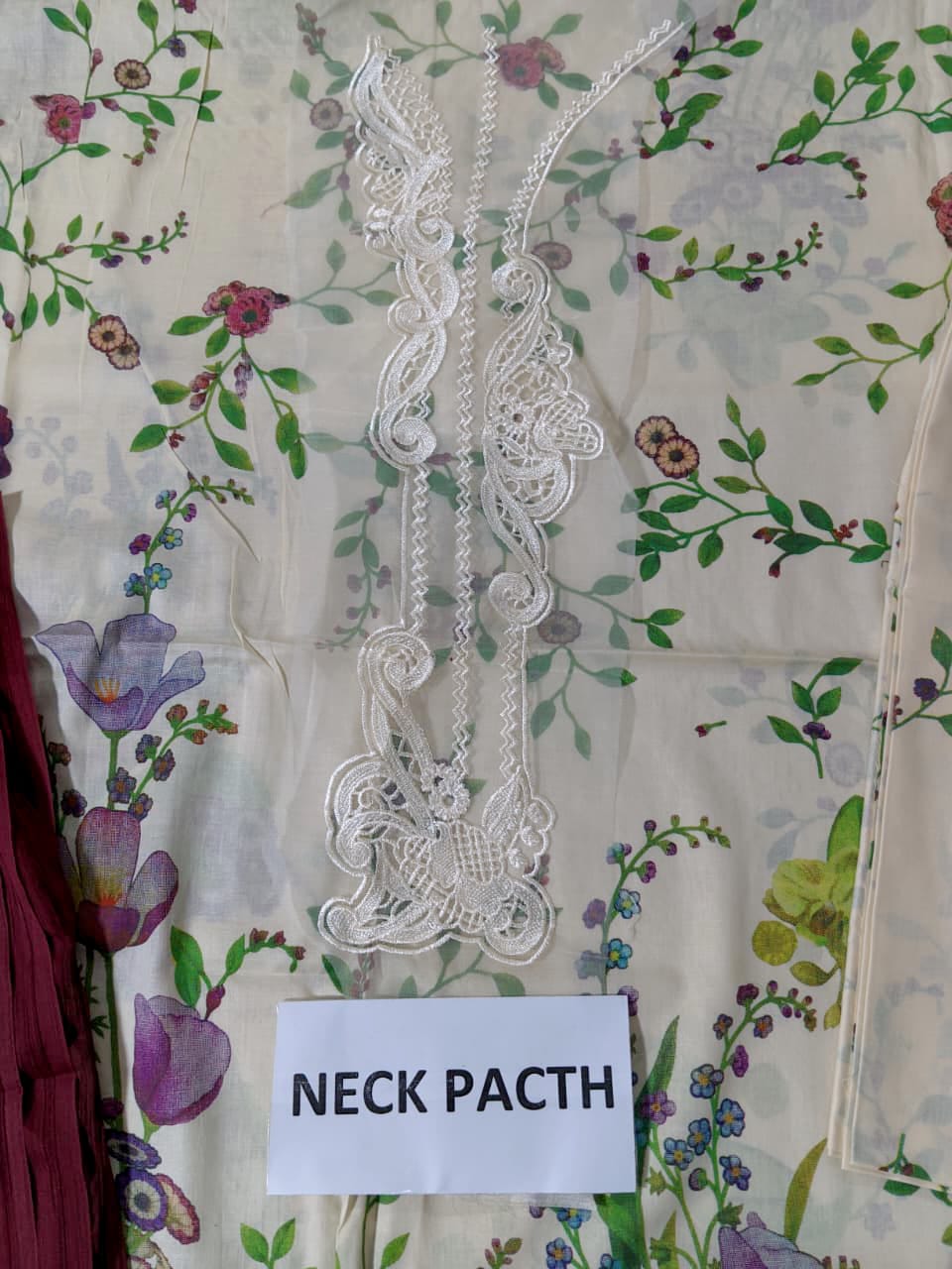 Printed Lawn Chicken Kaari Dress With Chiffon Printed Dupatta (Unstitched) (ST326) - Image 3