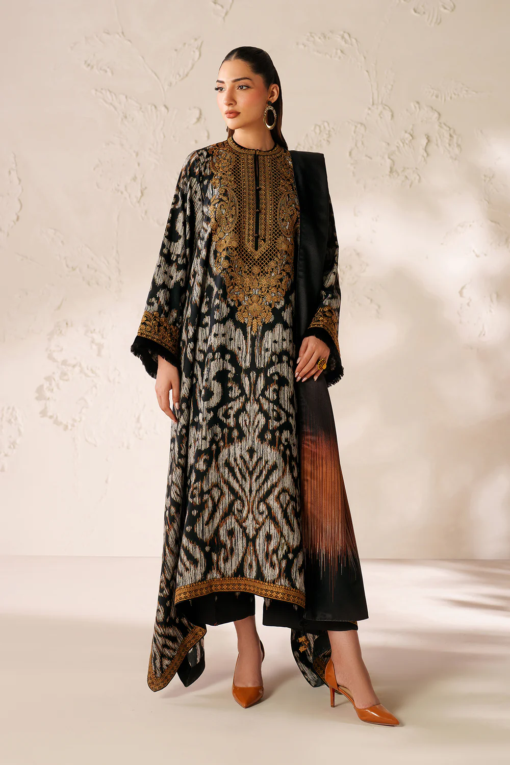 Baroque Digital Print Lawn Embroidered Dress with 4-Sided Embroidered Chiffon Dupatta (Unstitched) (ST420)