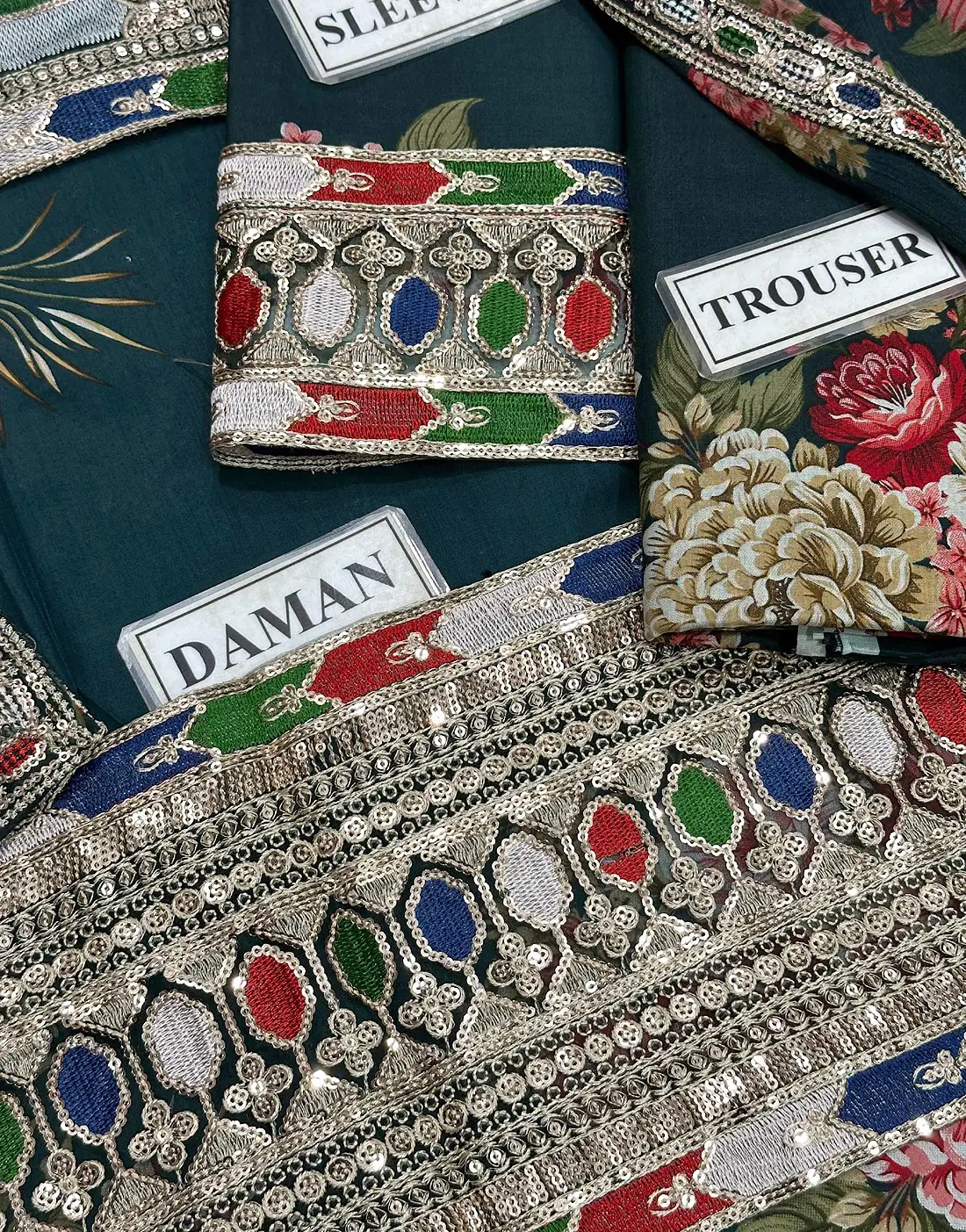 All-Over Print Embroidered Lawn Dress with 4-Sided Embroidered Chiffon Dupatta (Unstitched) (ST419) - Image 4