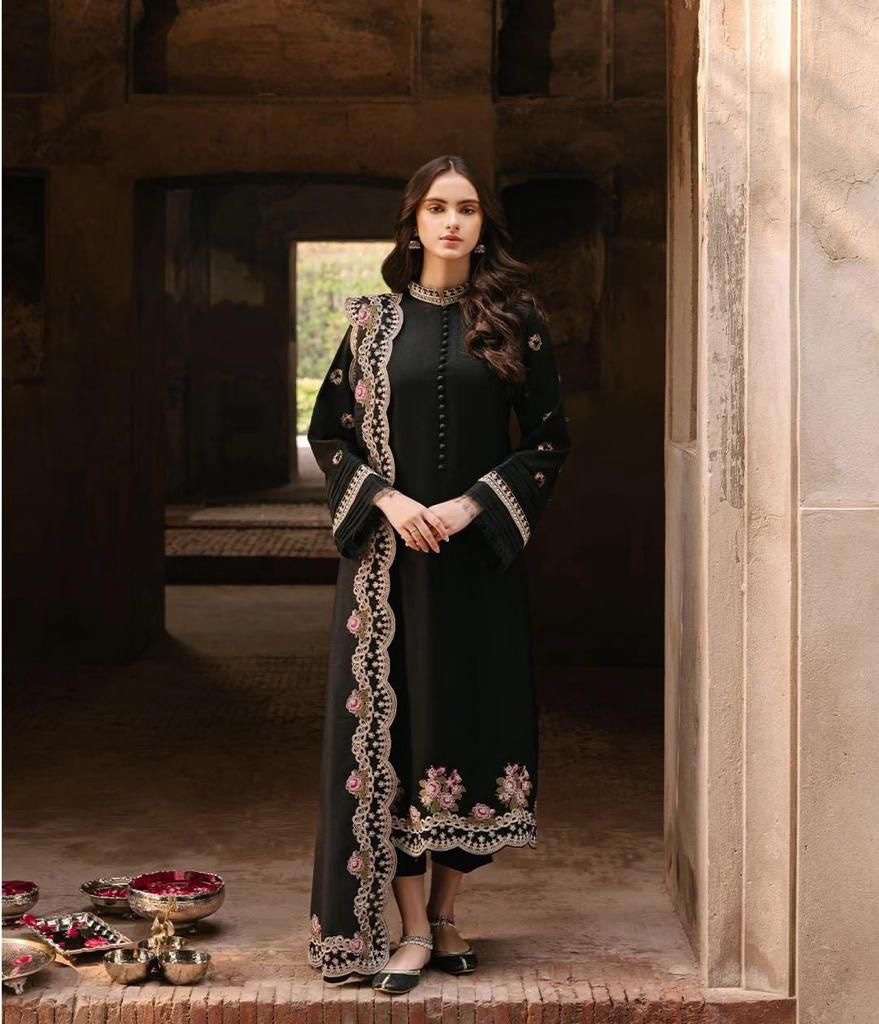 Heavy Embroidered Lawn Printed Dress With 4-Sided Chiffon Embroidered Dupatta (Unstitched) (ST440)