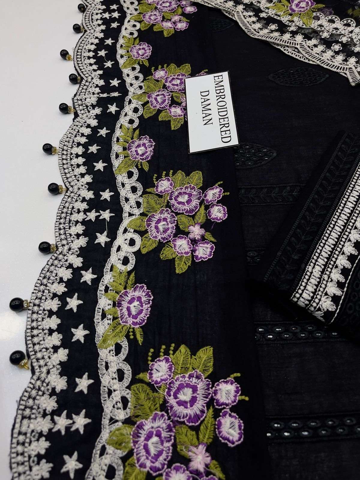 Heavy Embroidered Lawn Printed Dress With 4-Sided Chiffon Embroidered Dupatta (Unstitched) (ST440) - Image 5